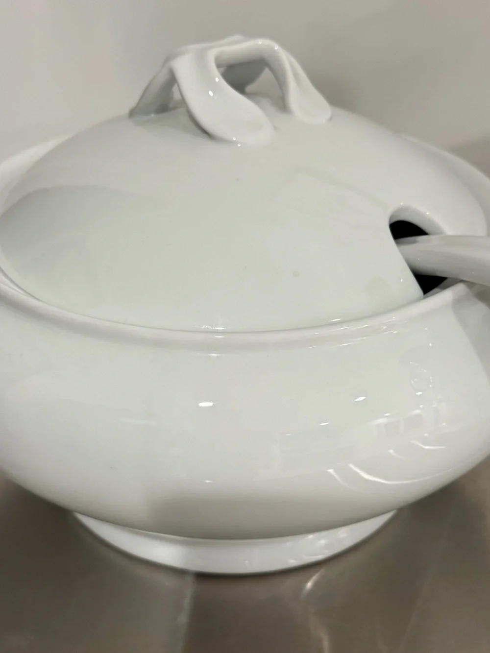 Crate&Barrel White Ceramic Soup Tureen with Ladle